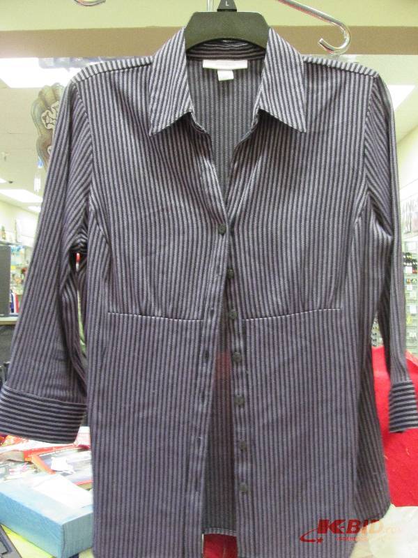 Dress barn long sleeve shirt- size ...