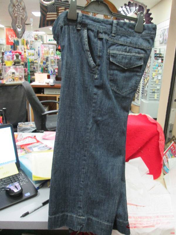 Eddie Bauer jean size 12...