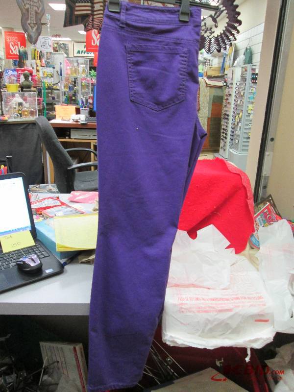 L.E.I. Ashley low-rise skinny size ...