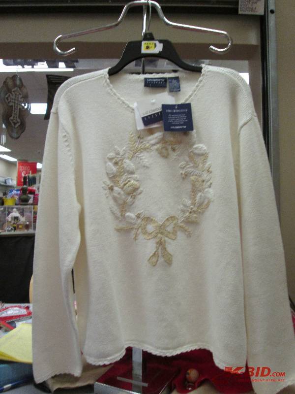 Liz Claiborne long sleeves size Lar...