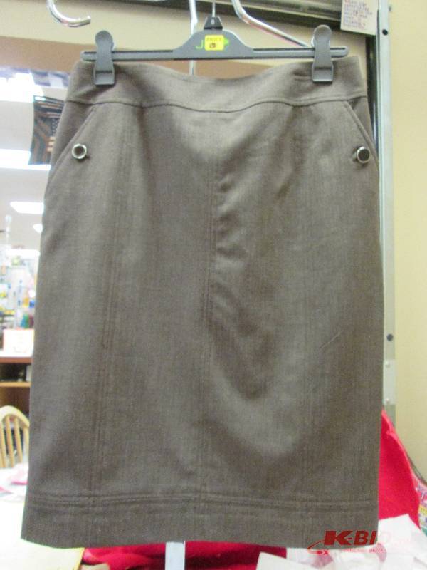 AdT 9 Size 8...