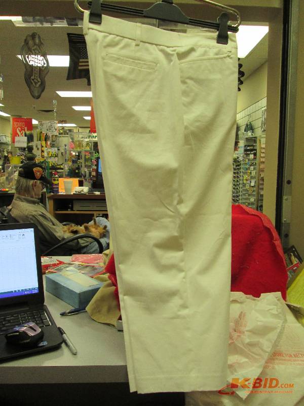 Briggs New York Petite  size 10P...