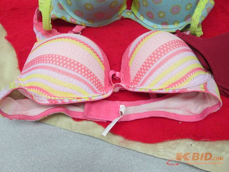 Qty 3 size 34C...