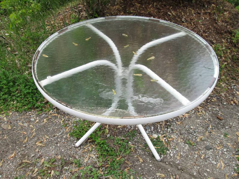Glass top patio table...