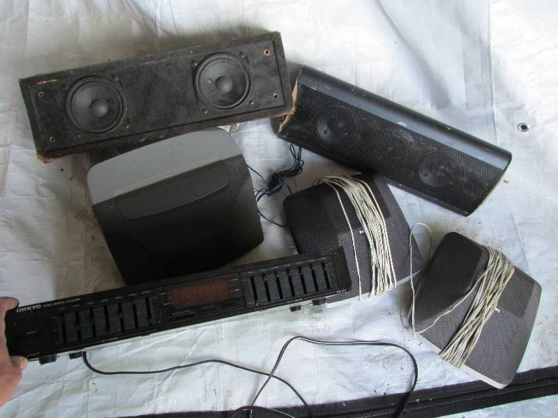 Lot of 5 speakers, and a Onkyo equa...