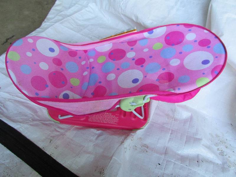 Adjustible reclining baby bouncer...