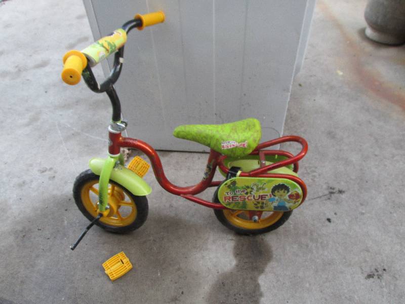 Small childs bicycle, brand new nee...