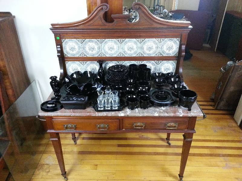 lot 2 image: Antique Serving Buffet