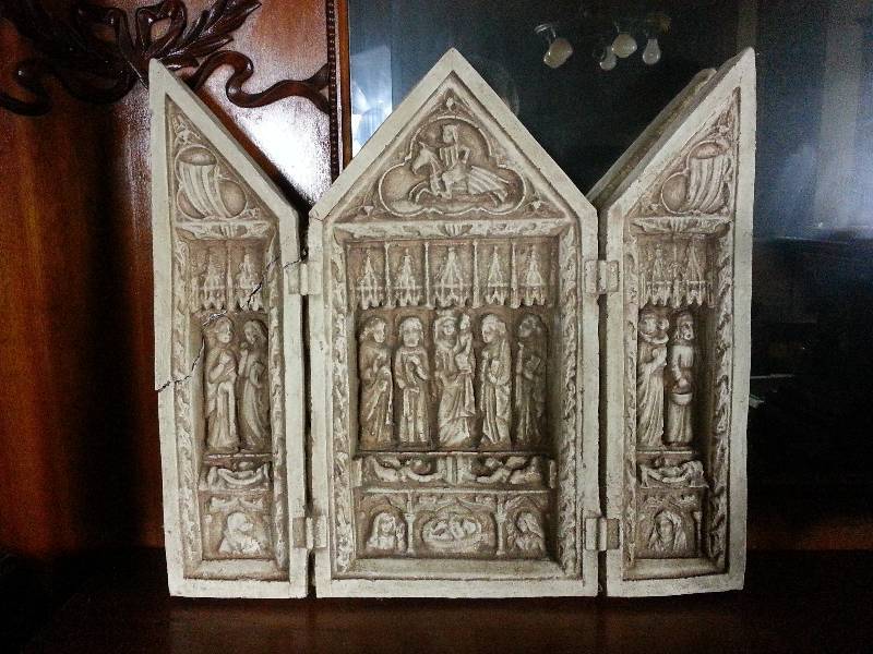 lot 67 image: Vintage Cement Medieval Art