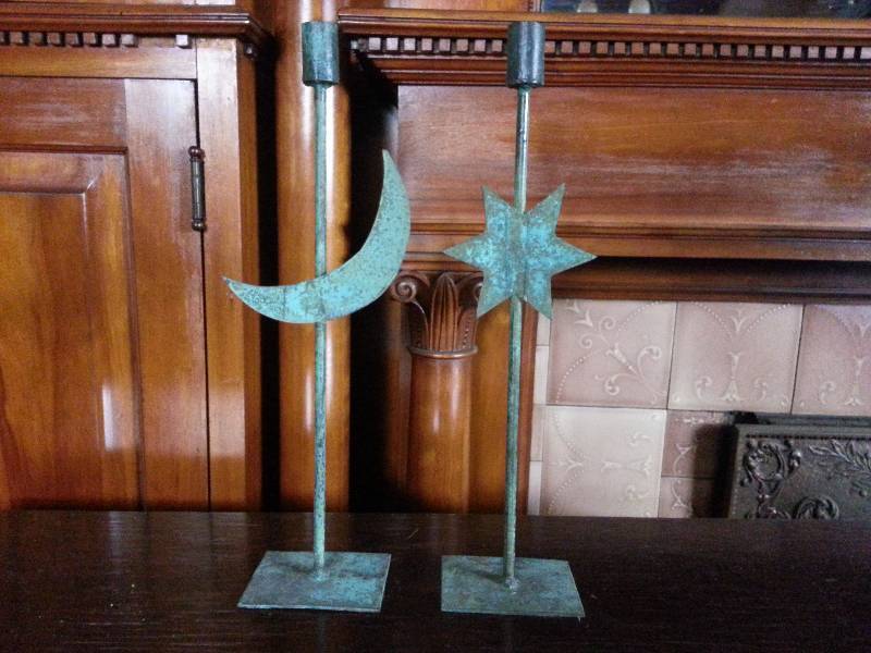 lot 73 image: Lot of (2) Metal Scupture Candel Holder