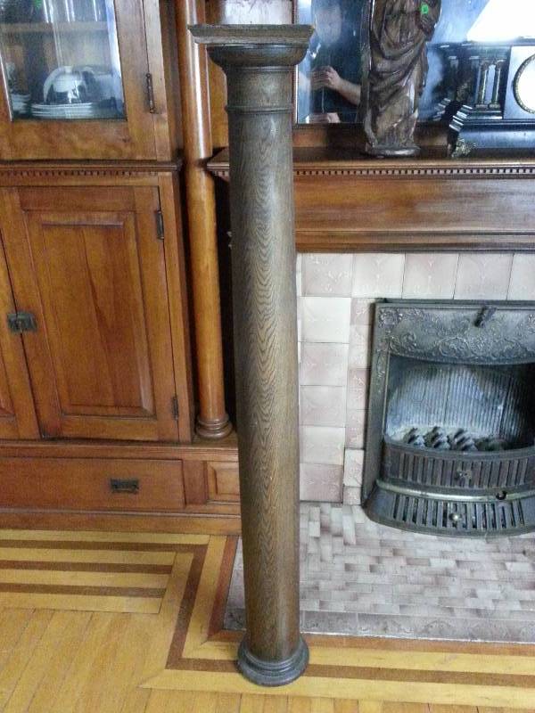 lot 90 image: Antique Solid Oak Column