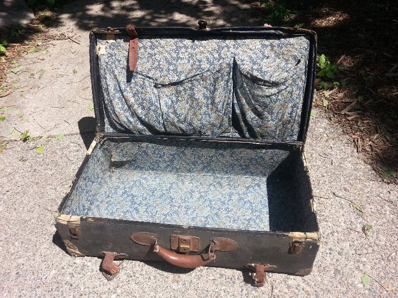 lot 163 image: Vintage  Antique Leather Traveling Trunk with Leather Straps