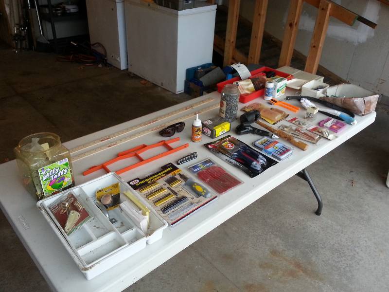 lot 158 image: Ratcheting Screwdriver & Socket Set, Brush Set, Rubber Mallet, Sunglasses and More