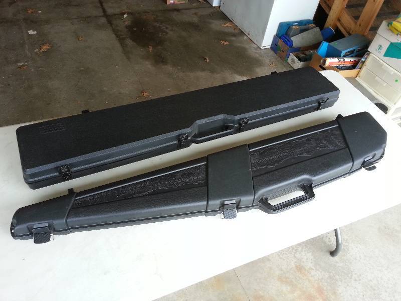 lot 178 image: Lot of (2) Hard Shell Plastic Rifle  Shotgun Cases