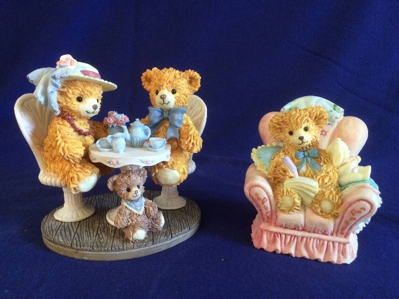 lot 38 image: Two Pieces Of The Bainbridge Bears Collection