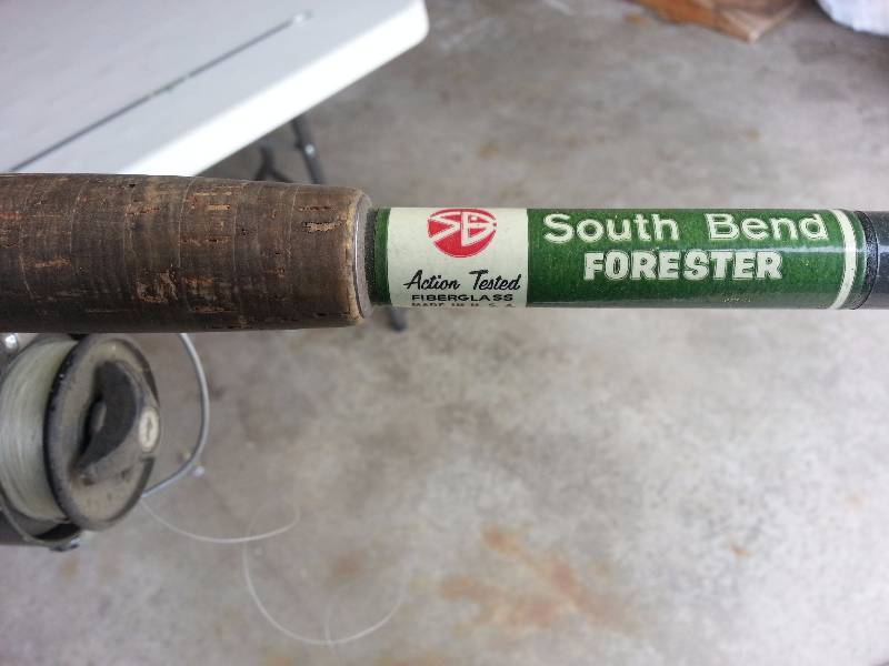 lot 123 image: Vintage Gladding South Bend Forester Rod & 600 Heavy Duty Reel