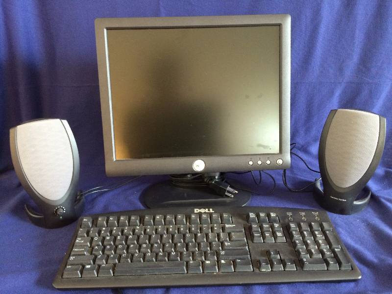 lot 94 image: Dell 15 Monitor, Key Board & Speakers