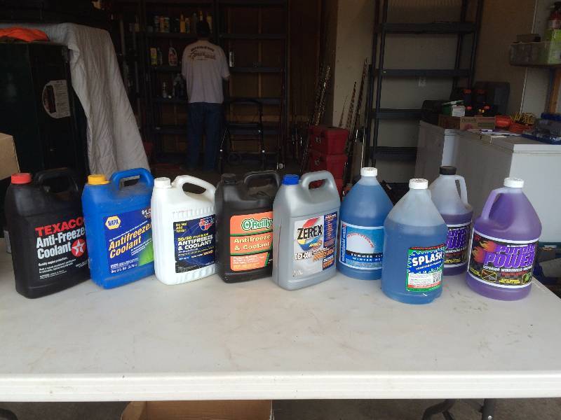 lot 179 image: Windshield Washer Fluid and Antifreeze