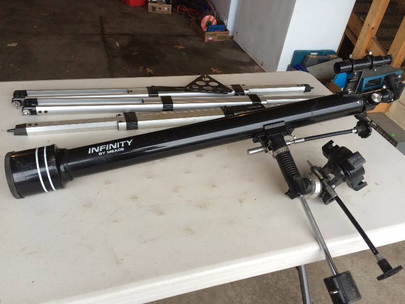 lot 188 image: Telescope With Tripod