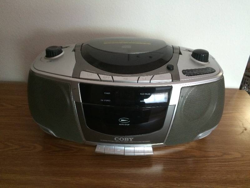 lot 247 image: Coby Disc PlayerRadio
