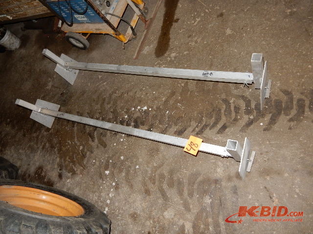 2 aluminum pickup racks