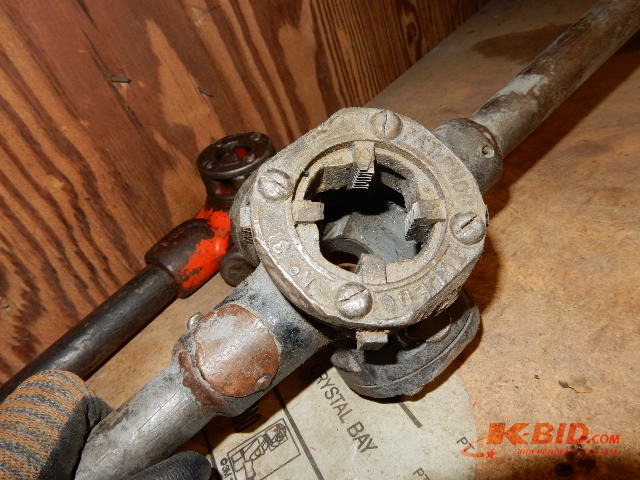 Pipe Threaders