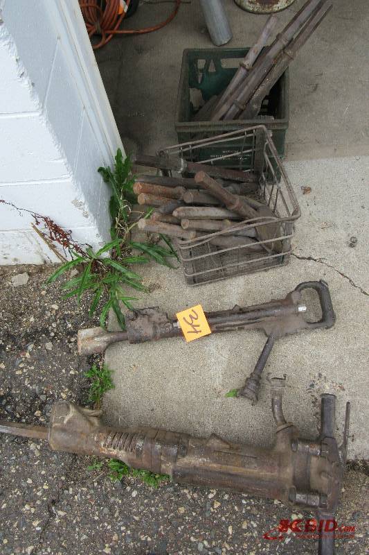 2 Jack Hammers and bits