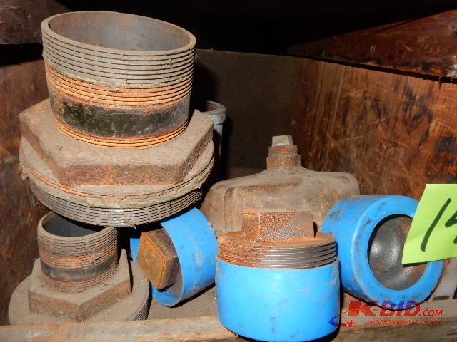 4, 4 12 in cast iron Plugs