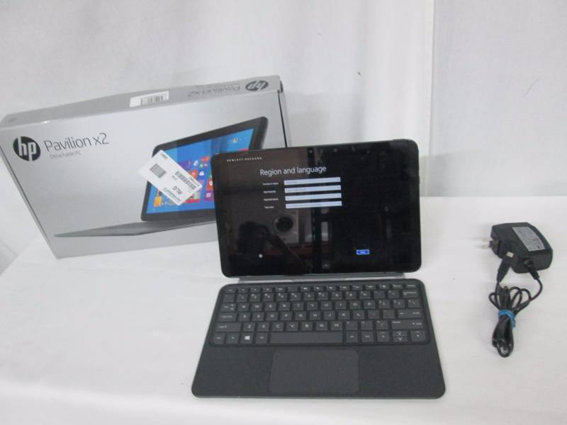 HP Pavilion 10.1 2-in-1 Windows 8.1 LaptopTablet