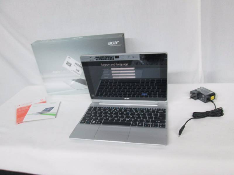 Acer Aspire Switch 10.1 2-in-1 LaptopTablet