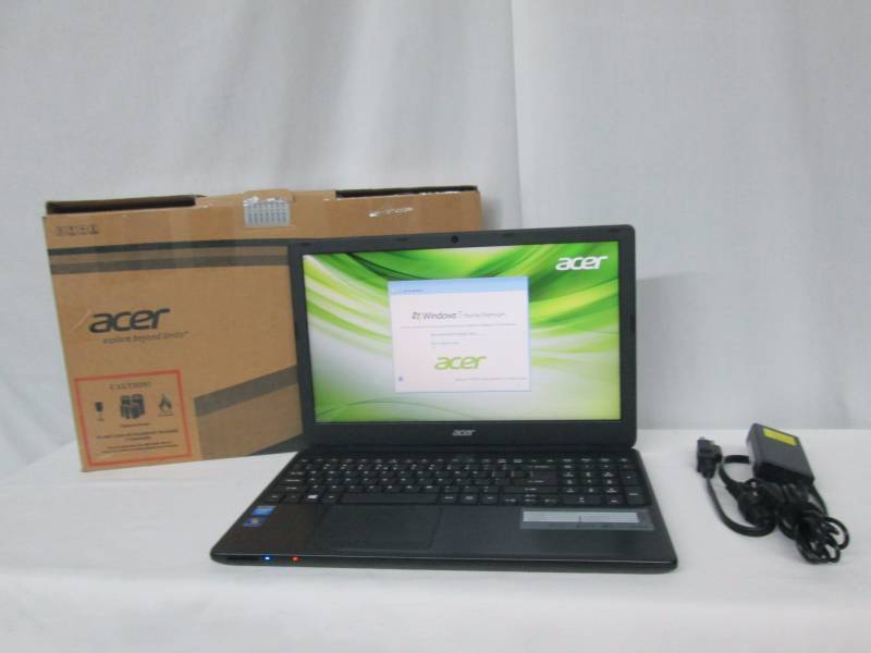 Acer 15.6 4GB 500GB Windows 7