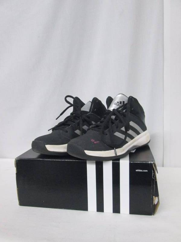 Adidas Kids Isolation 2 K Basketball Shoe