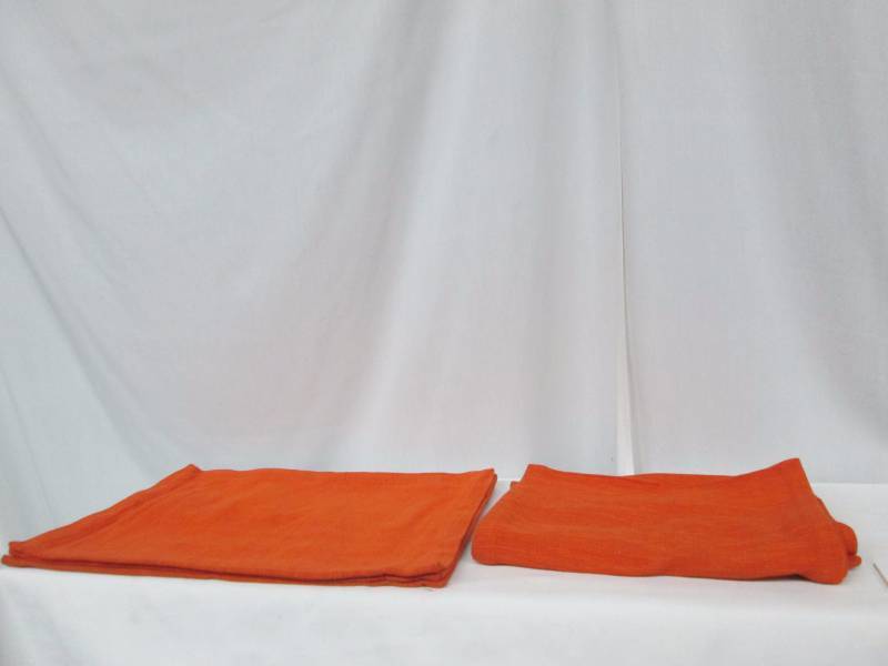 Madison Soho Placemat and Runner Set