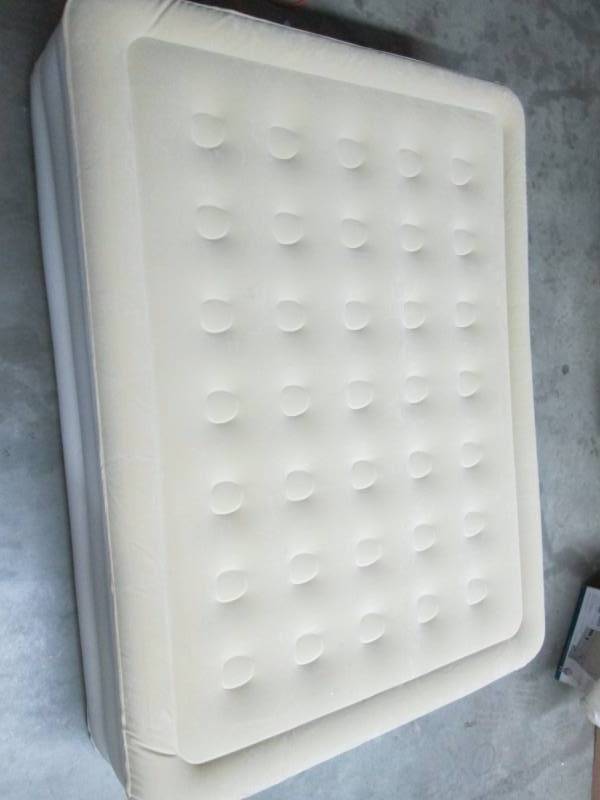 Serta Queen 16 Raised Airbed