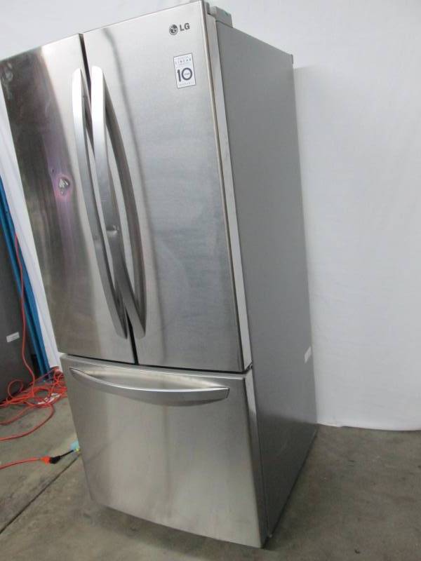 LG ULTRA-LARGE CAPACITY 3 DOOR FRENCH DOOR REFRIGERATOR WITH ICE & WATER DISPENSER (FITS A 33 OPENING)
