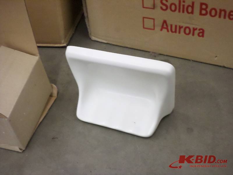 lot 30 image: (84) New Solid White Soap Dishes ...