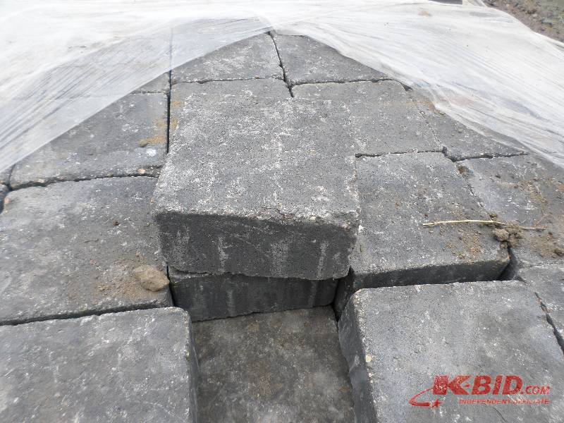 (2) Pallet Of Approx (150) Tumbled...