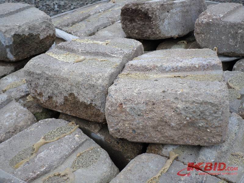 (3) Pallets Of Used Retaining Wall ...