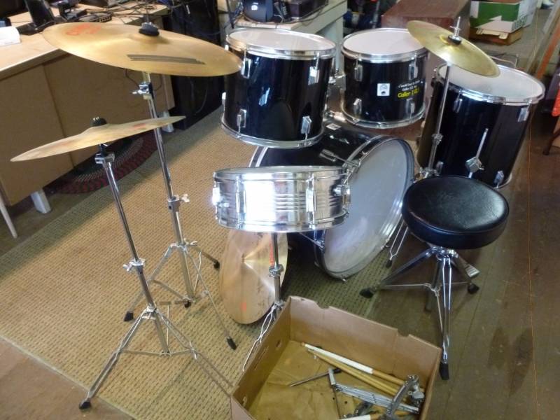 Percussion Plus Drum Set
