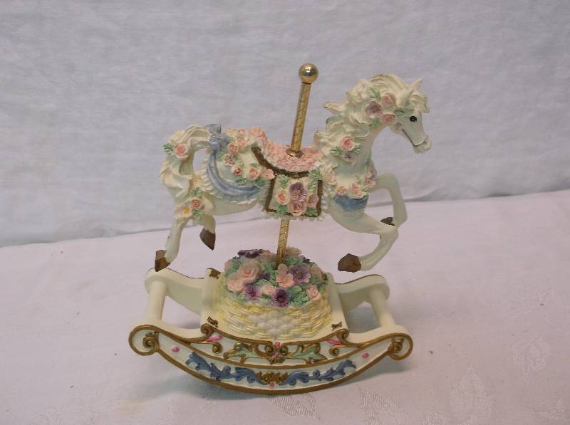 Musical Figurine
