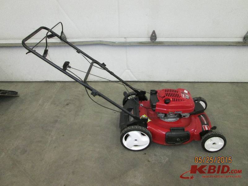 lot 7 image: Toro 6.5HP Personal Pace 21 Mower,...