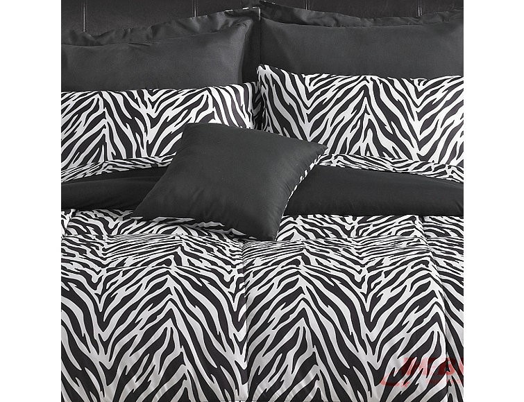 alcove Solid-Color Reversible Accessory Set- Queen