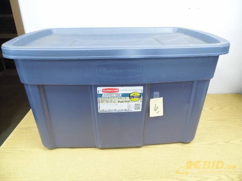 Rubbermaid Roughneck Tote