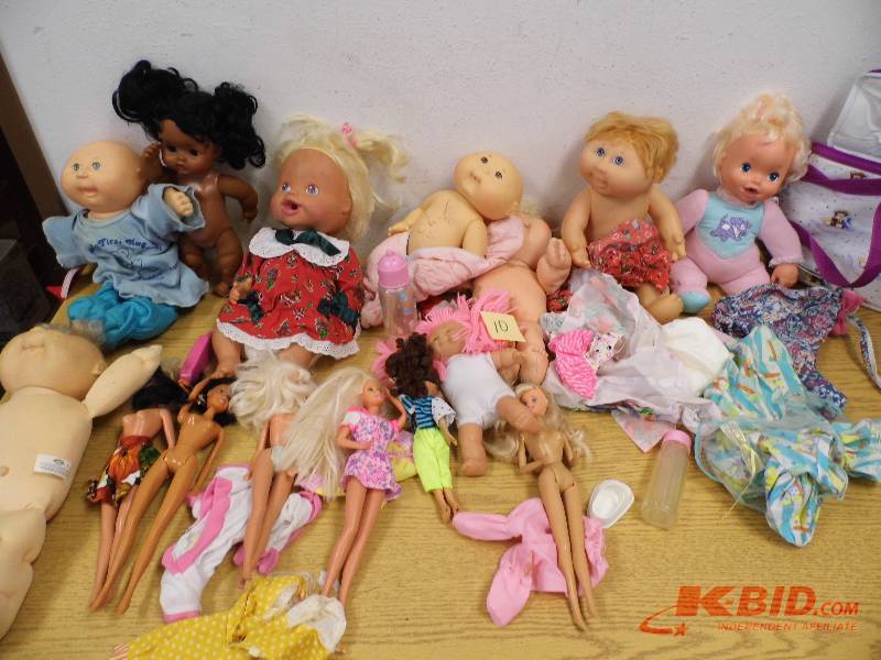 Cabbage Patch, Barbies, Dolls