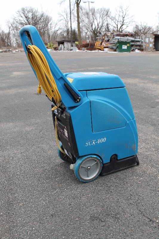 Carpet Cleaner