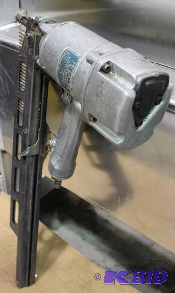 Strip Nailer
