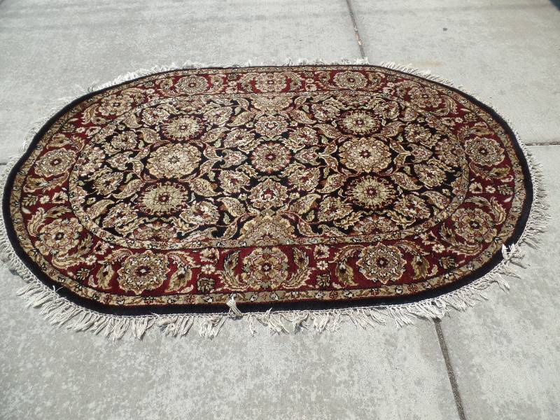 Oval Area Rug