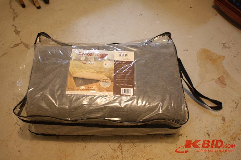LuxeHold Reversible Rug Pad Reversible For Use On Carpet 8 x 10.