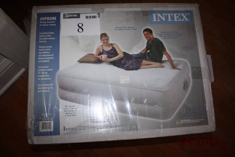 Intex Supreme Air Matteress Queen Rising Comfort Airbed wBuilt-In Wireless Remote ControlElectric Pump 30.2 LBS 25 x 19 x 15 18.