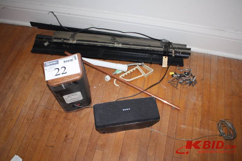 Lot of (8) Including Black Mini Blinds (2) Speakers (2) Plumbing Pipes, Miscellaneous Materials (3) Door Hook Includes Miscellaneous Hardware.
